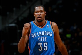 九游官网-杜兰特回归赛场，比分优势明显首场状态亮眼，公牛观众沸腾！-九游官网